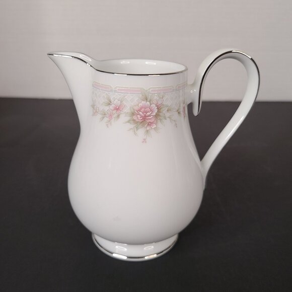 Vintage Noritake Ireland 3160 Thornton Cream and Sugar Set - Picture 2 of 7